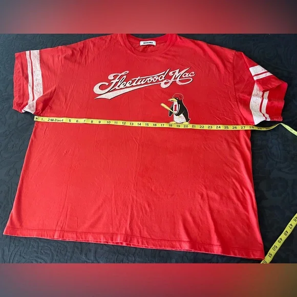 DAYDREAMER Fleetwood Mac 🐧 OS Tee - Picture 9 of 10